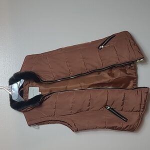 Cooper key brown west girls size L